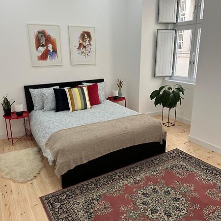 Modern Bedroom In Lisboa Exteriér fotografie